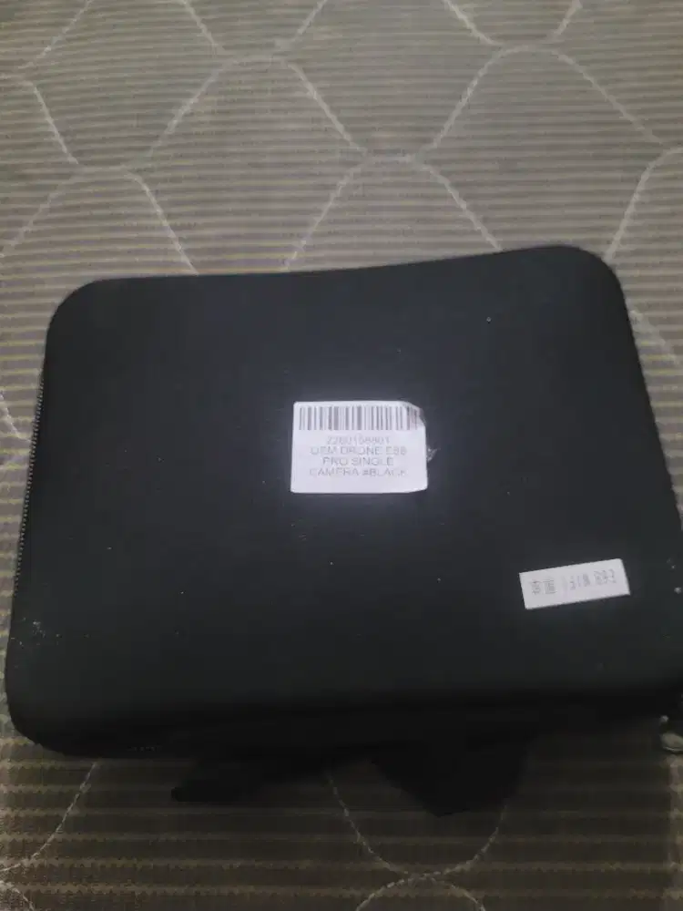 Drone E88 pro single camera black