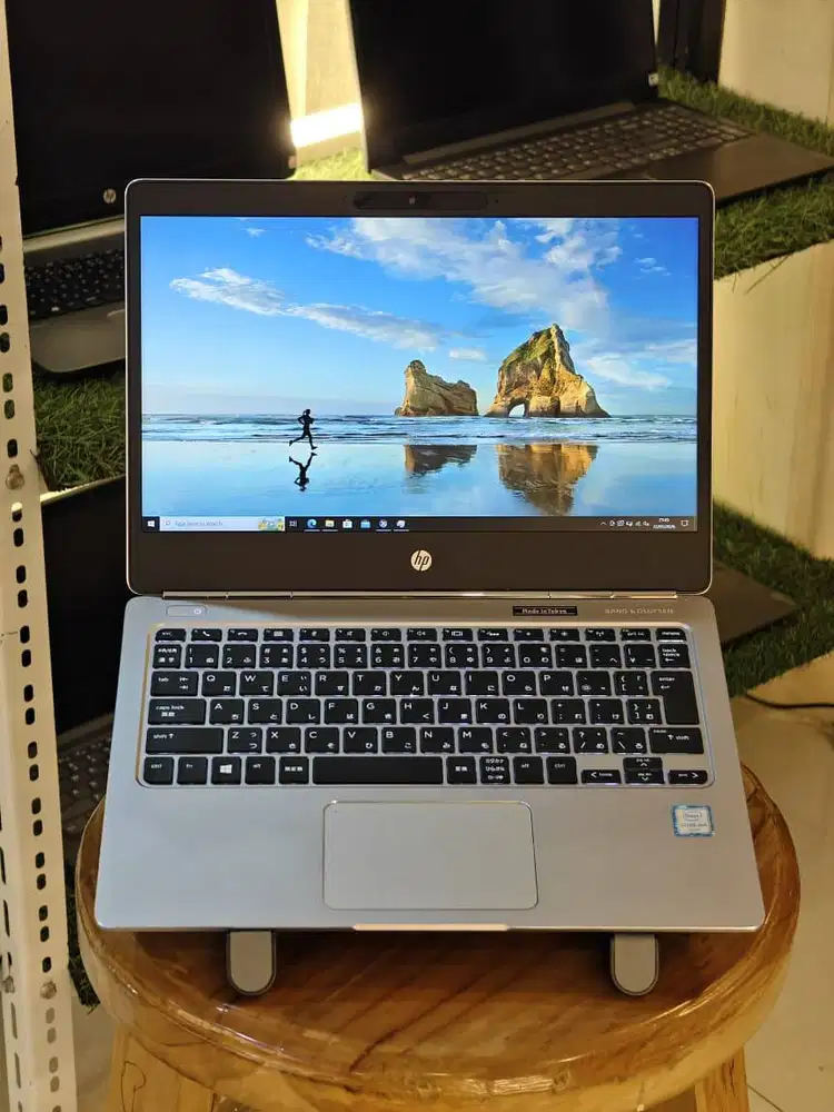 HP EliteBook Folio G1 Core m5 SSD 256GB RAM 8GB Laptop Premium Tipis