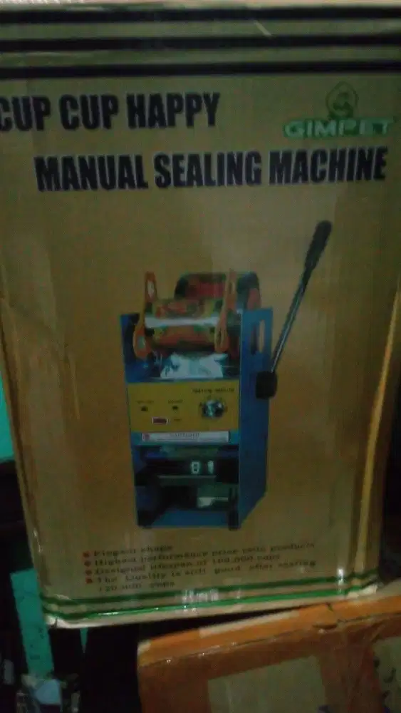 Mesin press cup Sealer