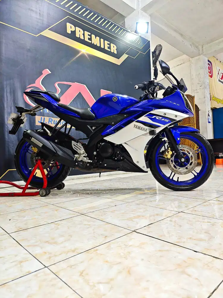 Yamaha R15 V2 series TH 2016 odo rendah 10rb like new