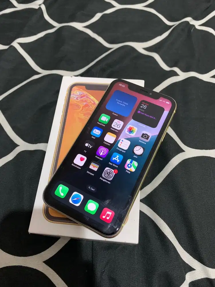 iphone xr 64gb fullset aktivasi 2019