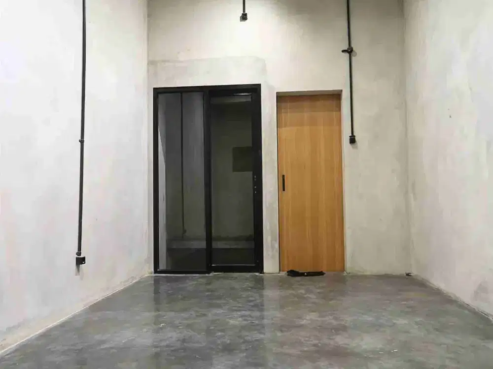 Rumah Industrial pencahayaan maksimal Nusa Loka bsd city