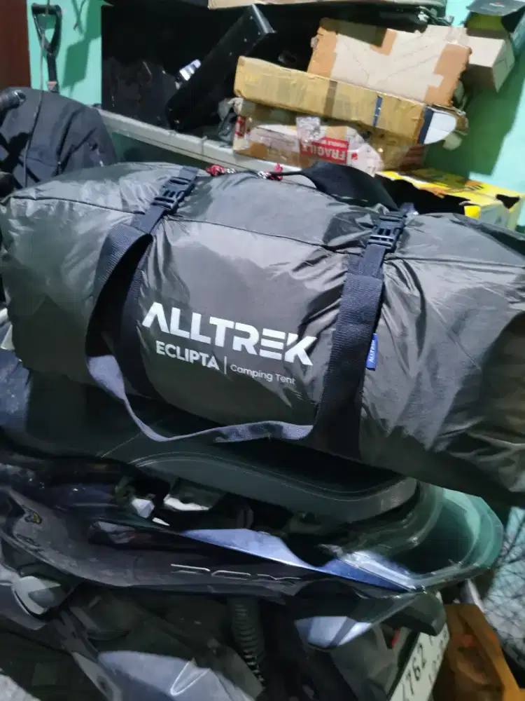 Tenda alltrek eclipta warna ivory white kondisi bekas 1x pake