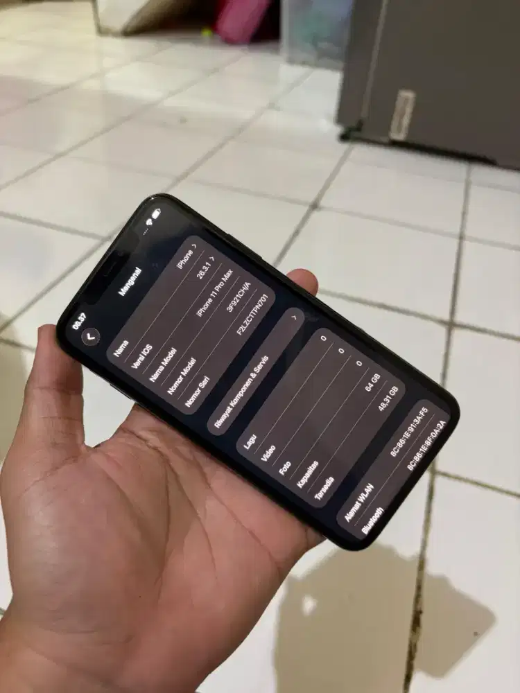 iPhone 11 pm 64 inter