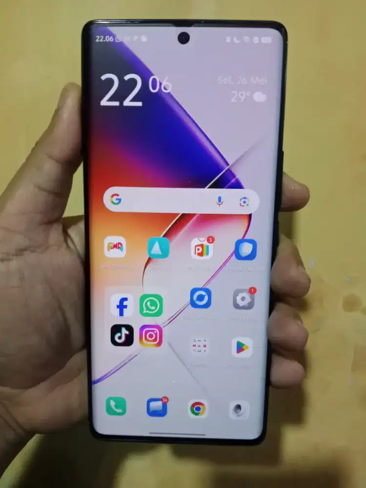 Infinix Note 40 Pro 5G 8/256 gb Nfc nominus lengkap fullset bagus