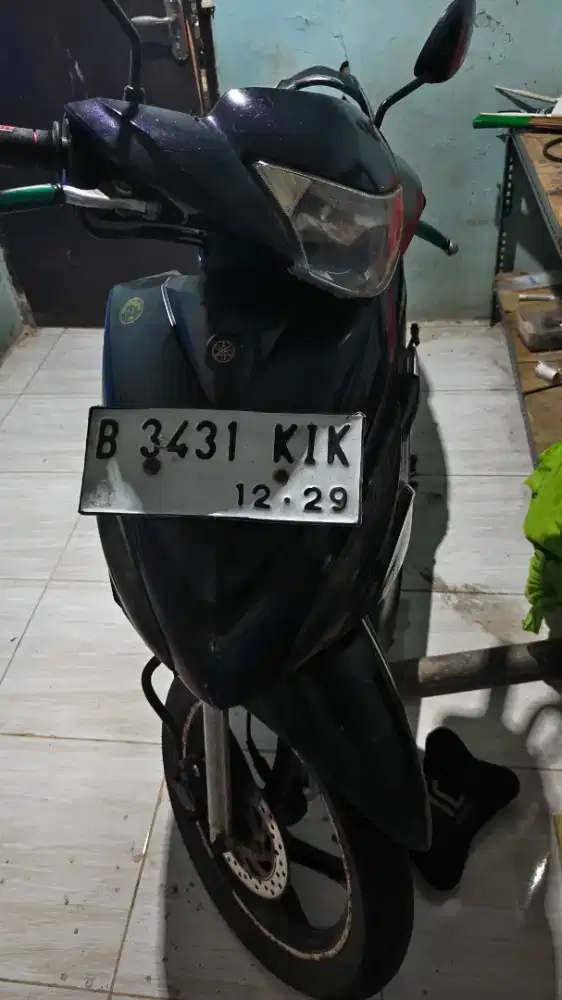 Mio J Hitam 2012