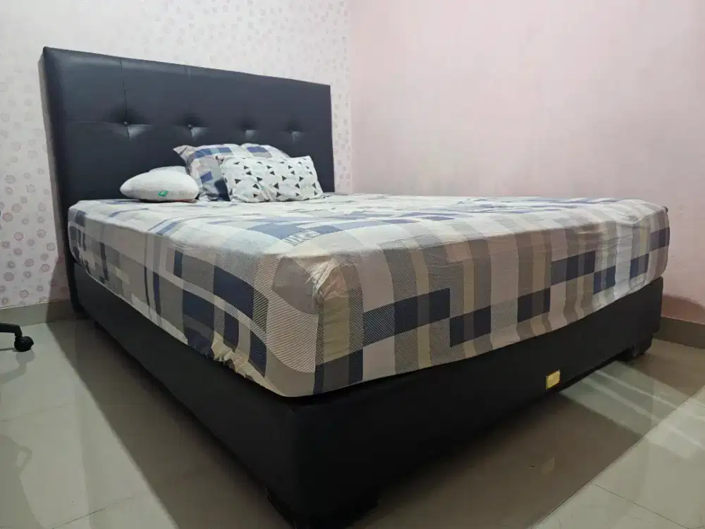 Dijual springbed fullset Slumberland Harwich bekas