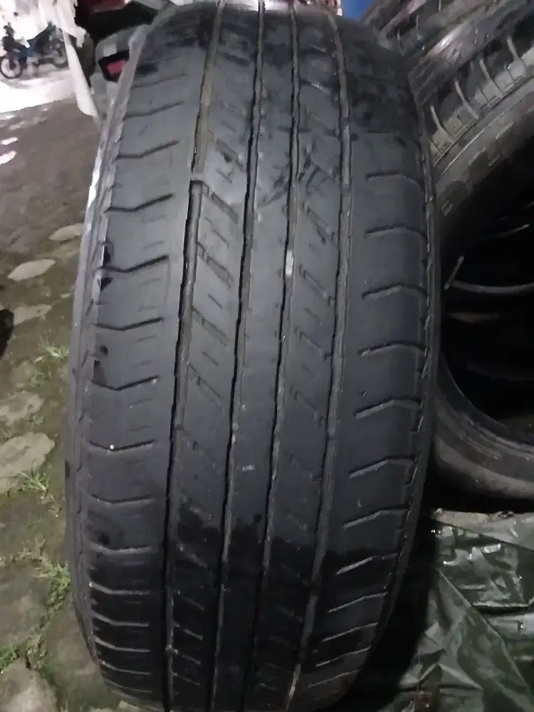Ban bekas bridgestone dueler ht 235/60 r18