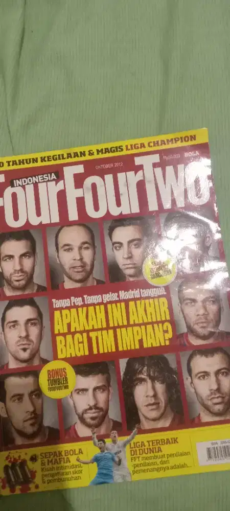 Buku Indonesia fourfourTwo jadul (Bekas)