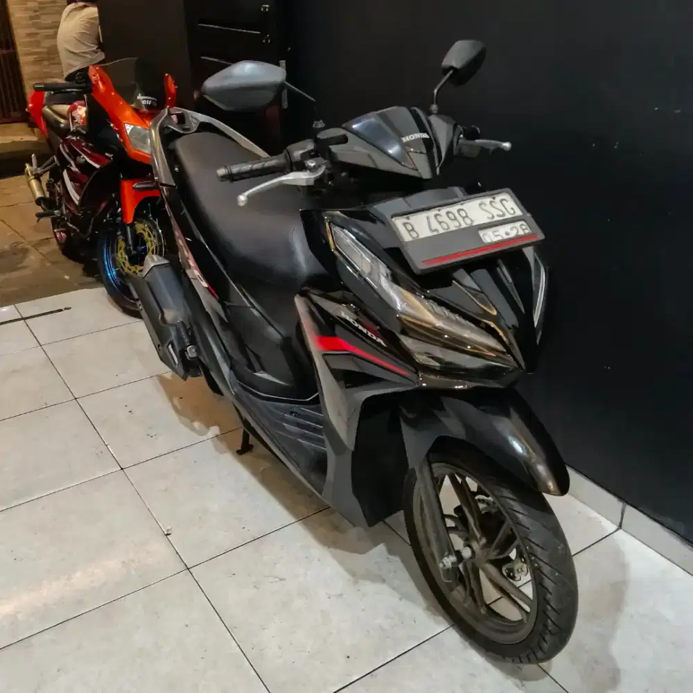Jual Vario 125 CBS