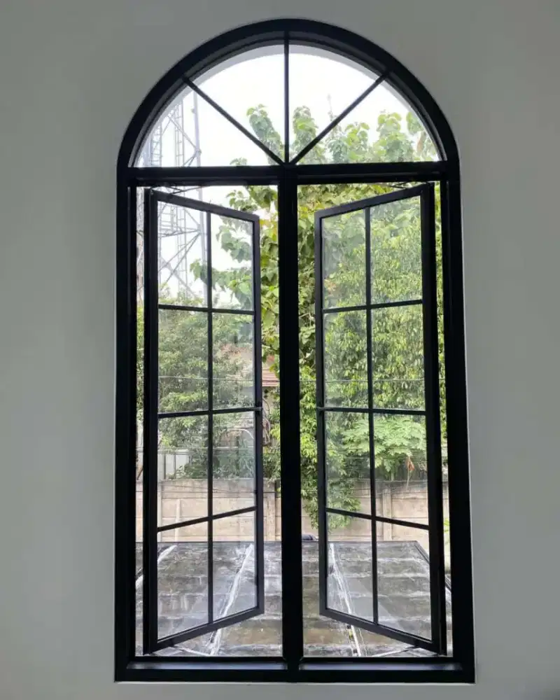 Jendela aluminium plus ornament