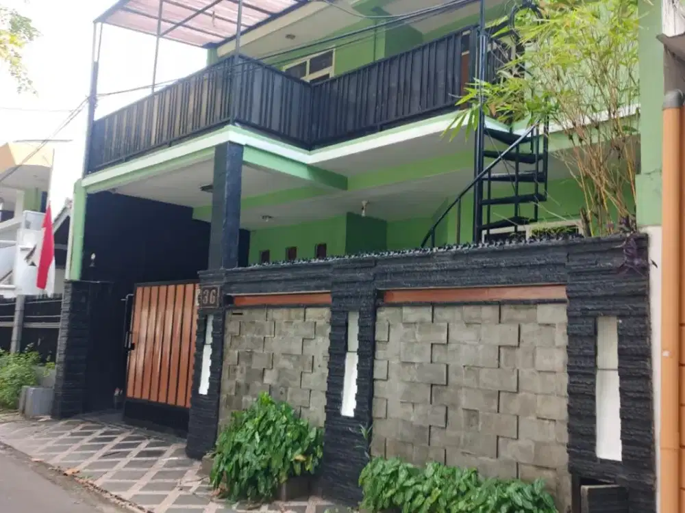 Disewakan Rumah Full Furnished Lokasi Strategis Tebet Timur