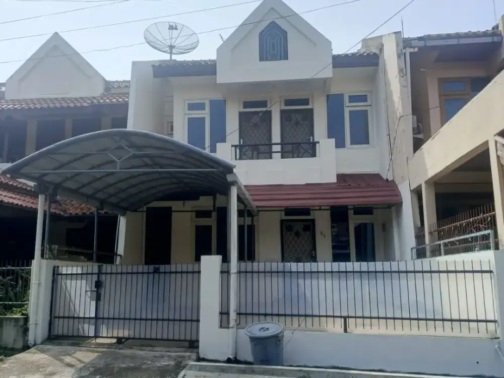 Di sewakan Rumah tinggal pondok kelapa