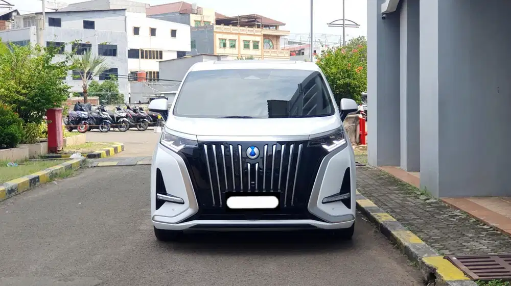 Km 15rb denza d9 elite 2025 putih pajak panjang