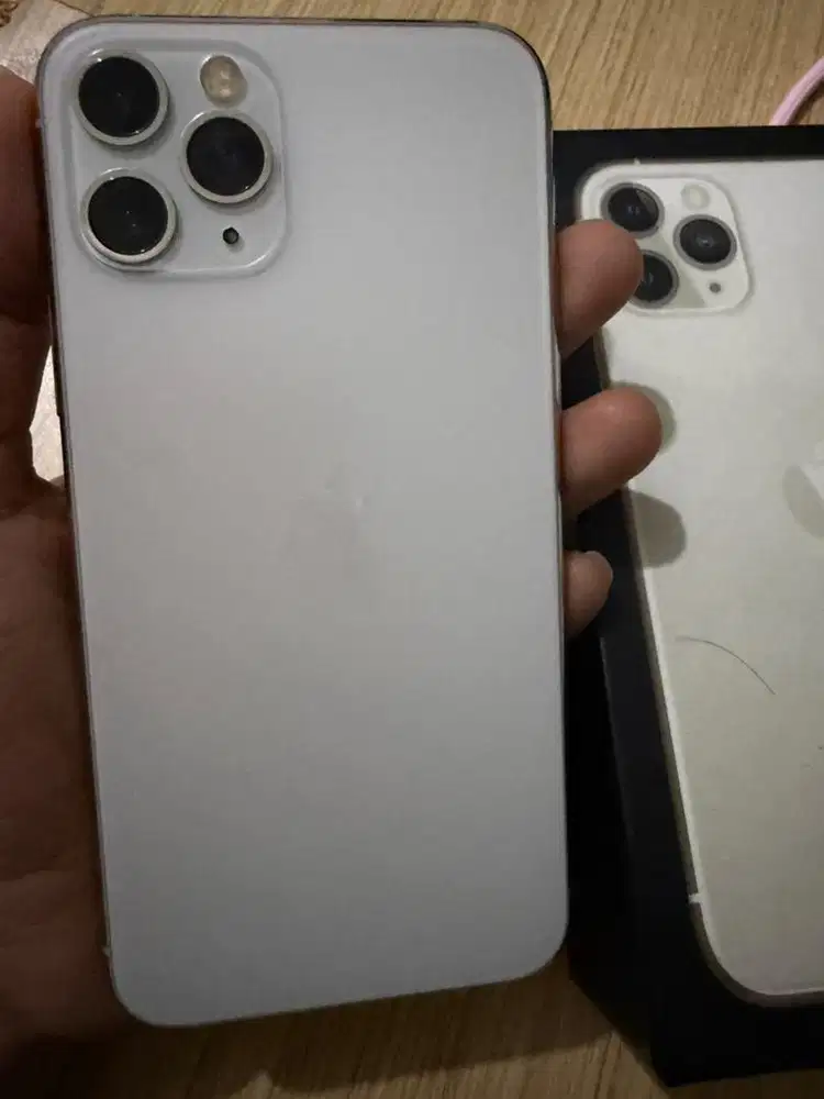I Phone 11 pro 64gb segel oryan