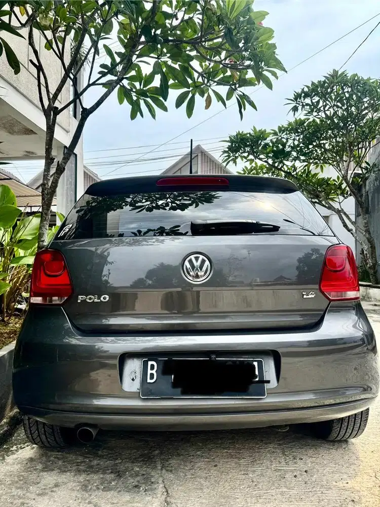 Volkswagen Polo 2014 Bensin