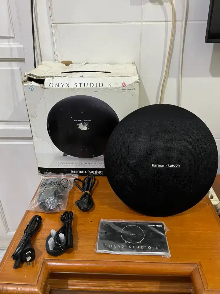 Harman Kardon Onyx Studio 3 Original Fullset