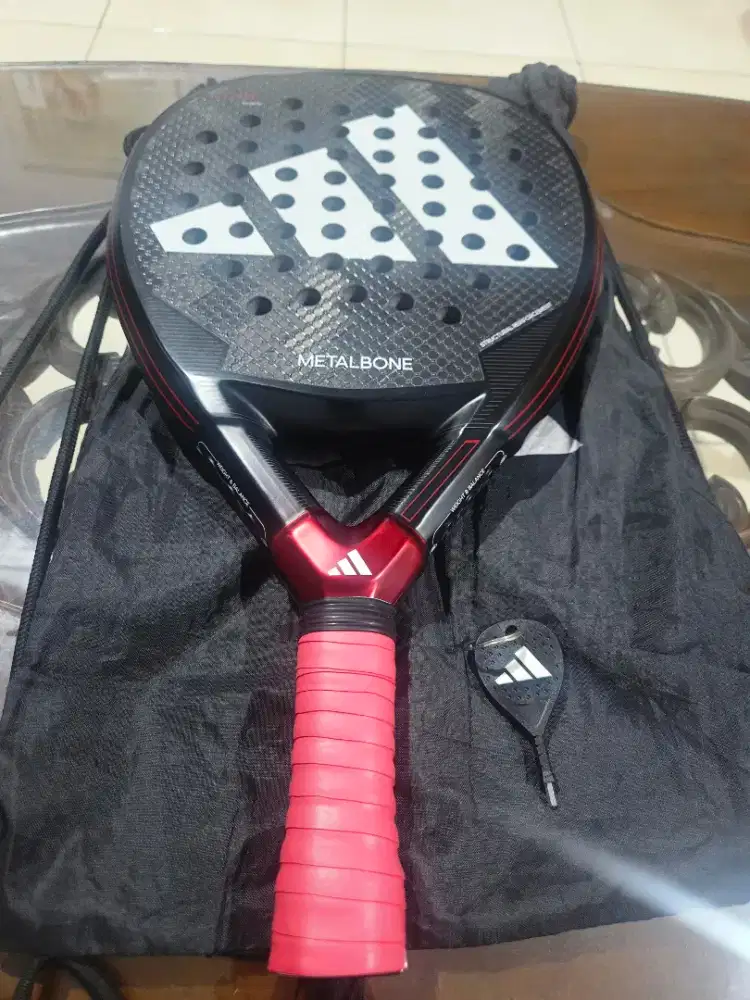 Dijual Raket Padel Adidas Metalbone 3.3 2024