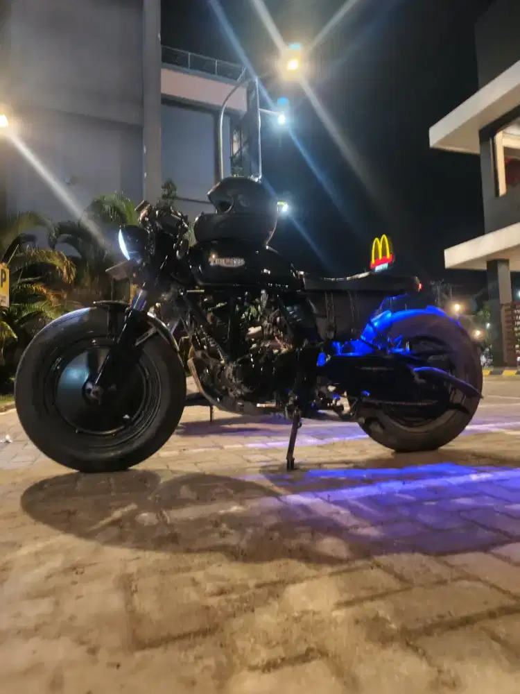 Motor costume caferacer