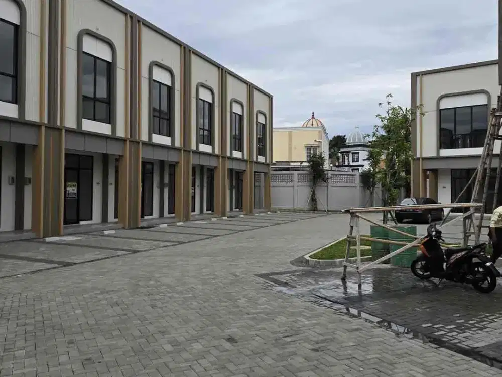 Sewa Ruko Paramount Il Lago Grande Gading Serpong Kawasan Ramai 2 Lantai