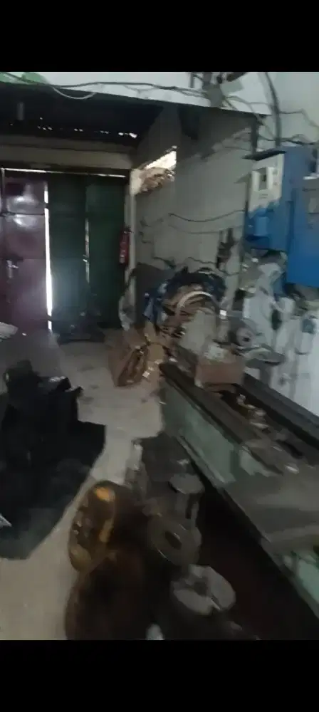 Perlengkapan Alat Kerja Bengkel Lass/Bubut DLL.