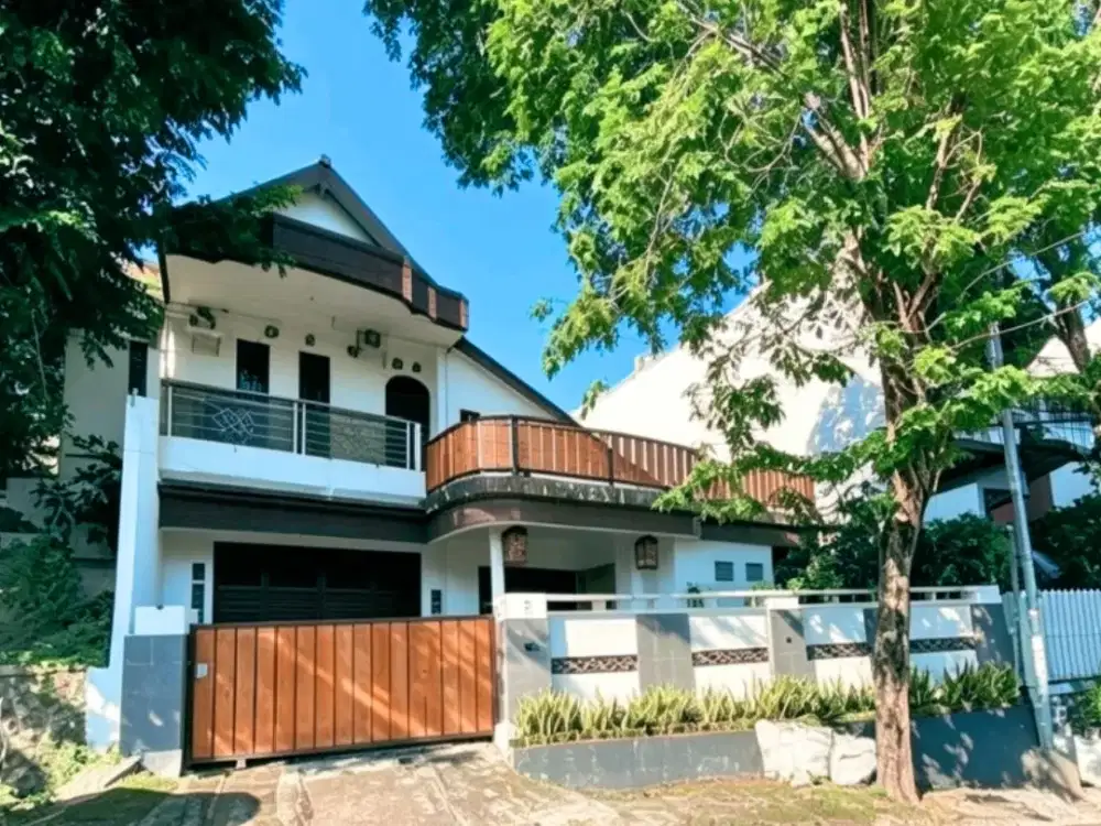 Rumah mewah JL SEMERU GAJAHMUNGKUR Dekat AKPOL