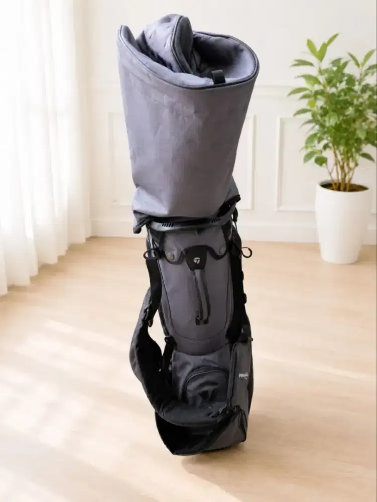 Taylormade Standing Bag Good Condition