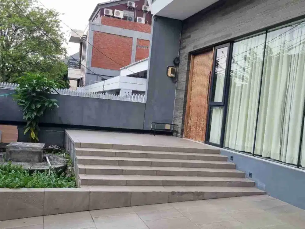 Dijual rumah Minimalis di Summarecon Kelapa Gading Jakarta Utara