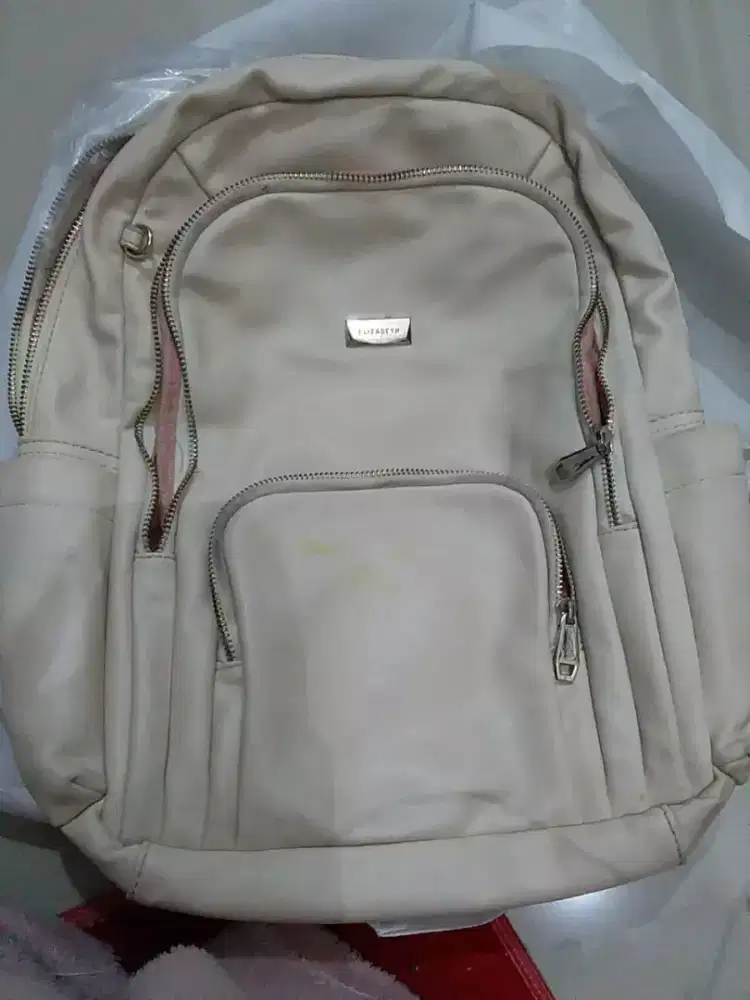 Tas ransel elizabeth
