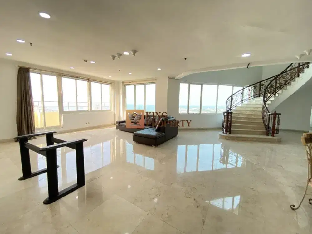 Panoraman laut! Super luas unit Langka  Disewakan Penthouse siap huni Apartemen Mitra Bahari