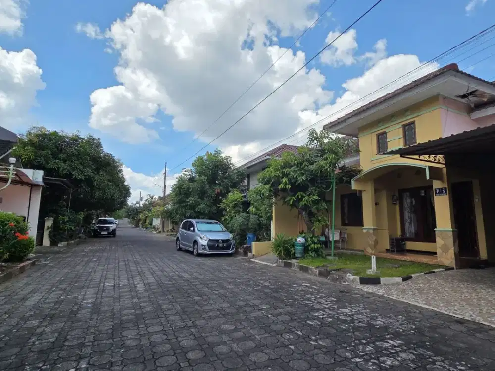 DALAM PERUMAHAN DI JL GODEAN KM 7, SIDOARUM, SLEMAN