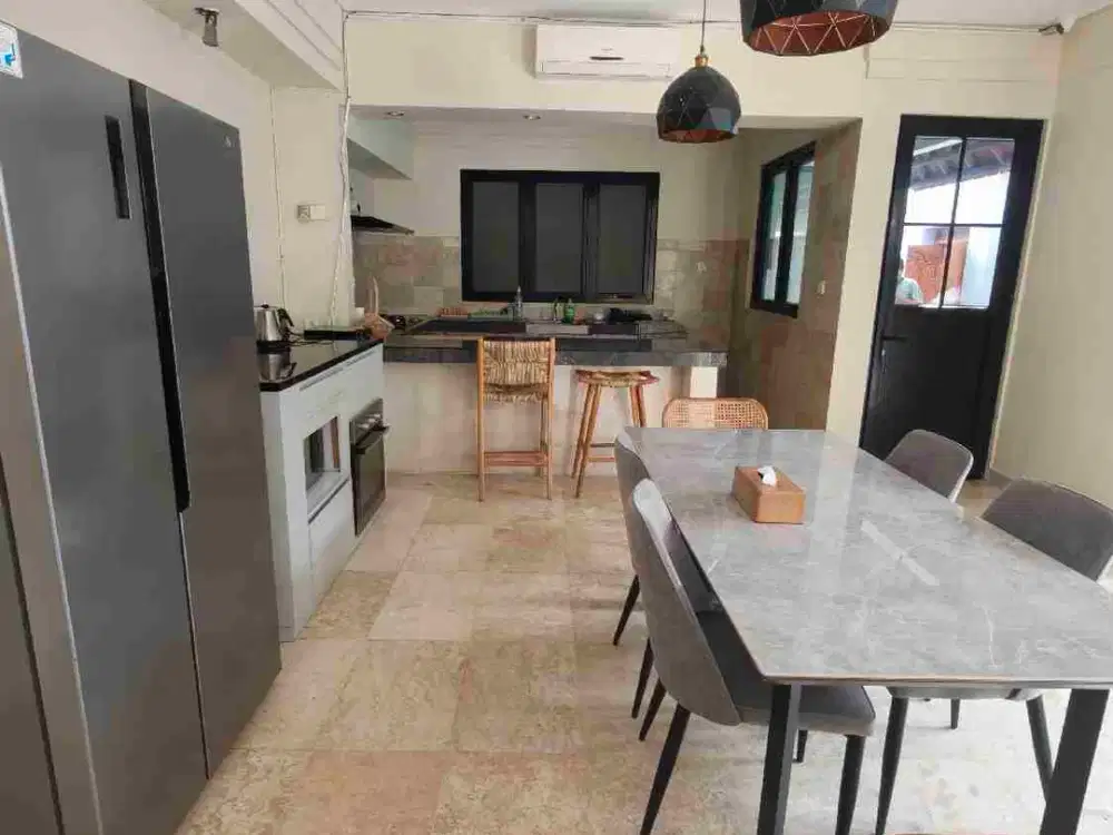 Villa Fully Furnished 3 are umalas lingkungan villa bebas banjir