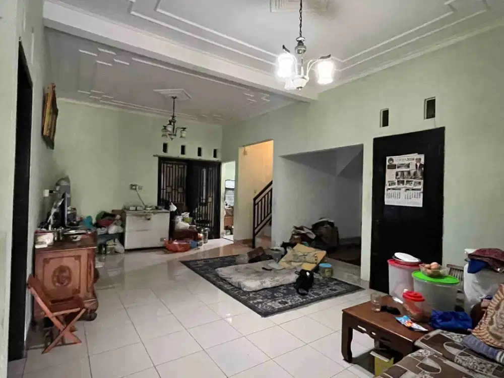 Rumah Araya Dua Lantai Siap Huni Dekat Plaza Araya