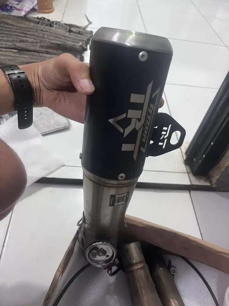 Knalpot Triton Original untuk CBR 150R
