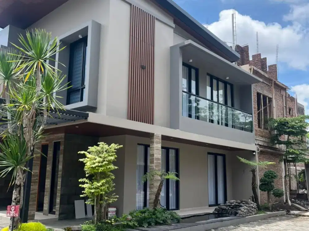 Rumah Mewah Modern Kontemporer Strategis Tengah Kota Jogja