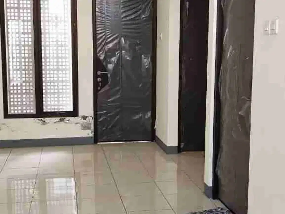 Disewakan rumah di cluster Ebony Green Ara Harapan indah Bekasi