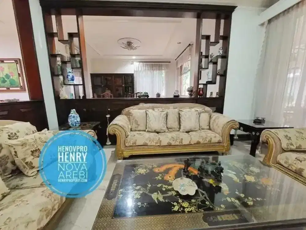 RUMAH LUX TAMAN GOLF LOKASI ELIT AREA GOLF LIPPO KARAWACI TURUN HARGA