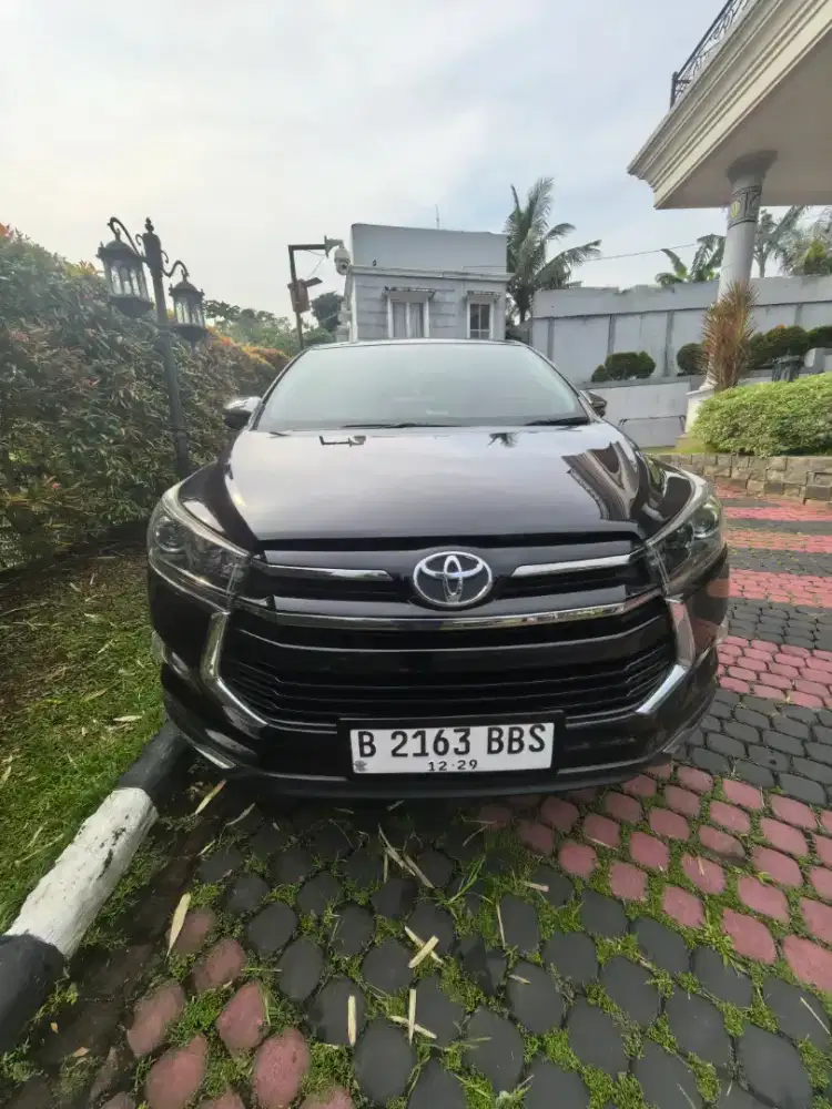 Venturer Diesel Matic Hitam 2019
