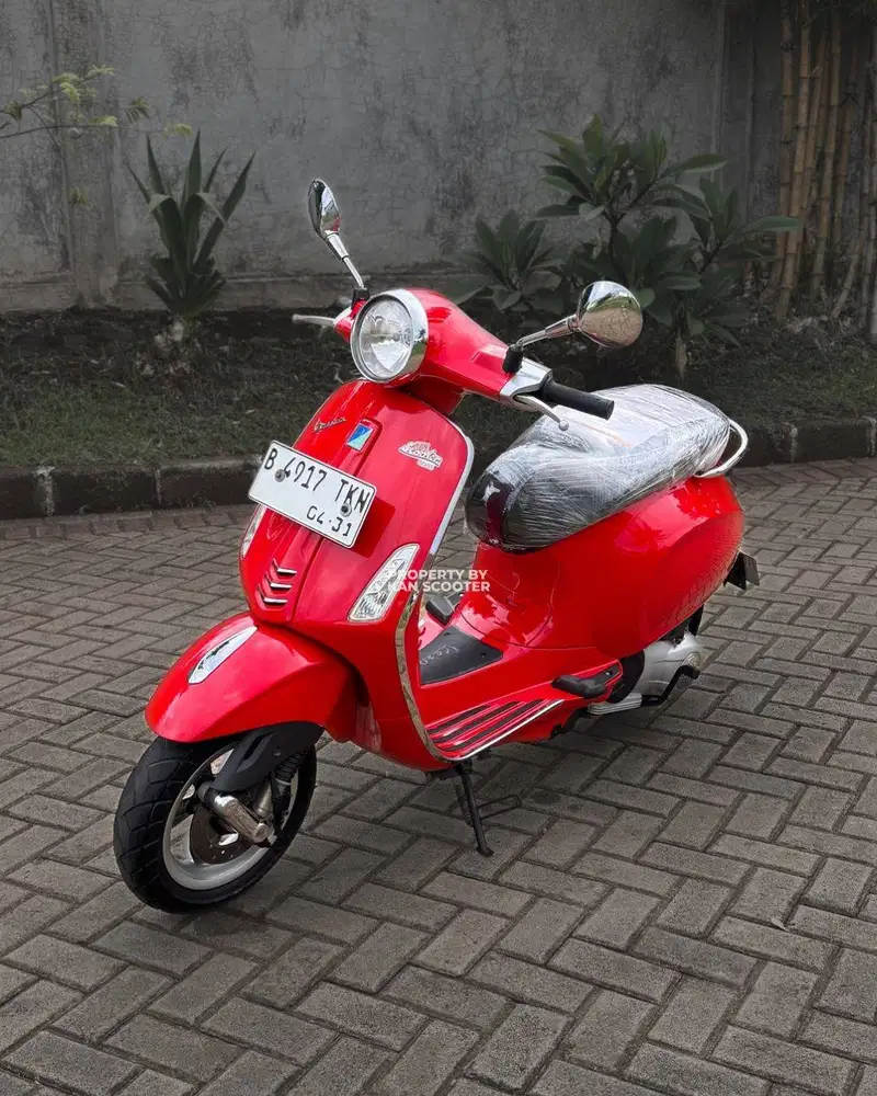 VESPA PRIMAVERA 150 3V 2016 BERGARANSI