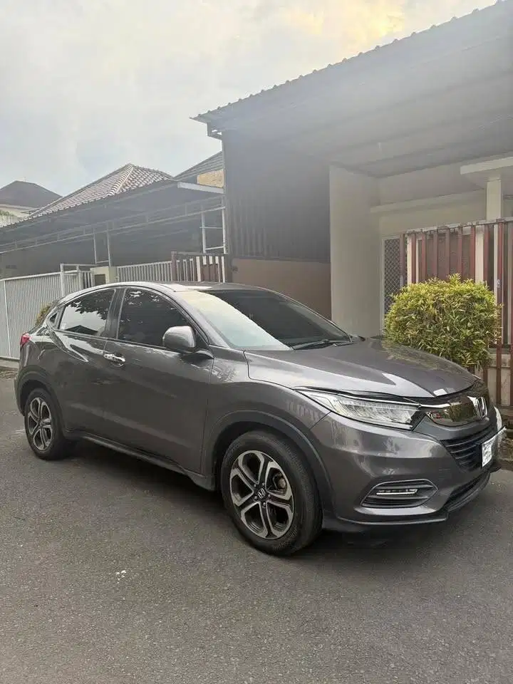 2019 Honda hrv 1.5e+ (tipe e plus) 2019 abu-abu (gray) lokasi lombok