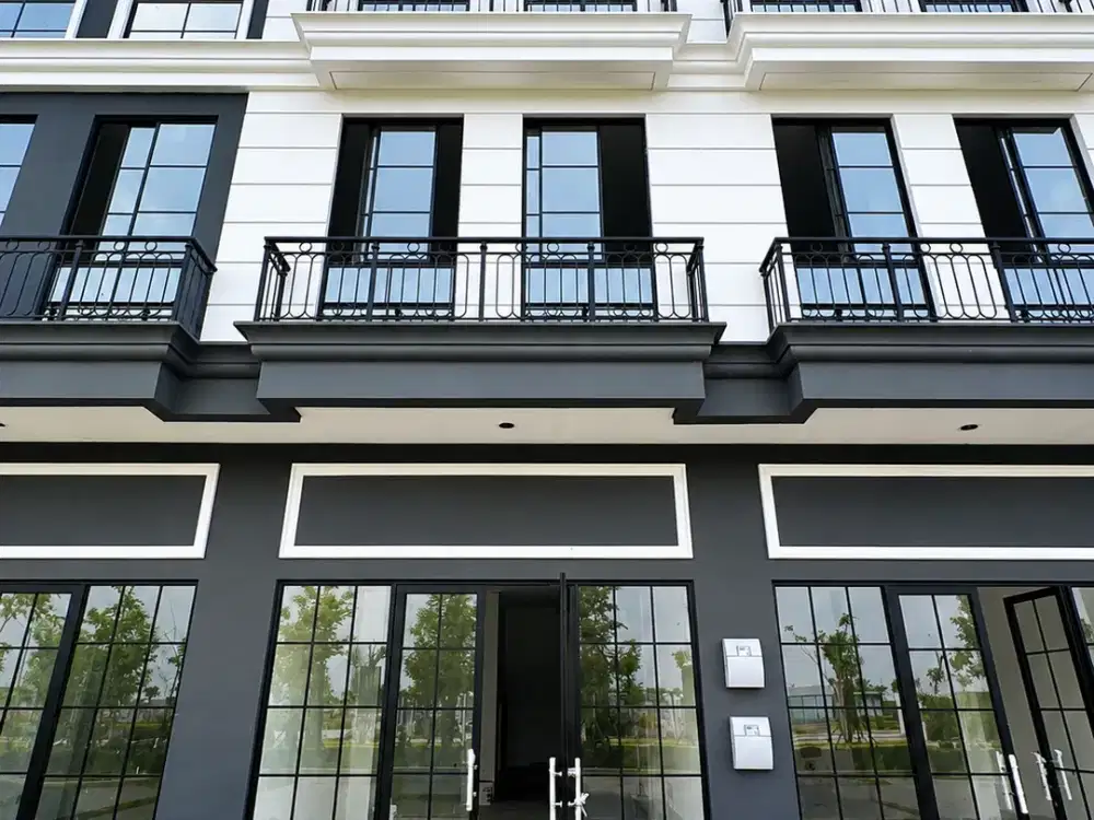 Ruko Wajib Gandeng Harvard PIK2 9X12,5 Siap Pakai Hadap Boulevard