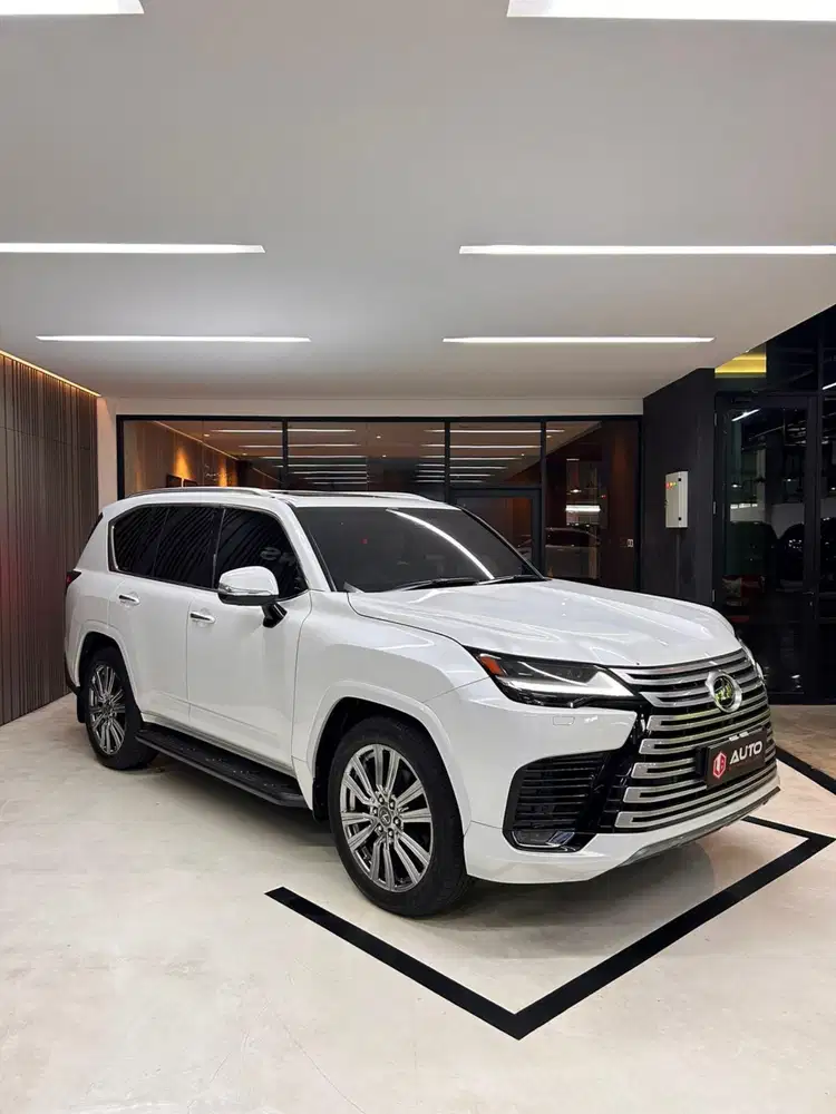 Lexus LX600 VIP 4-Seater 2024 Putih Km14rb B2010SMN Nik 2023