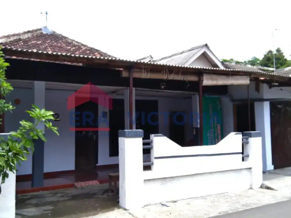 Rumah Bagus Siap Huni di Jalan Utama Sukorame 2 Menit ke UNIK