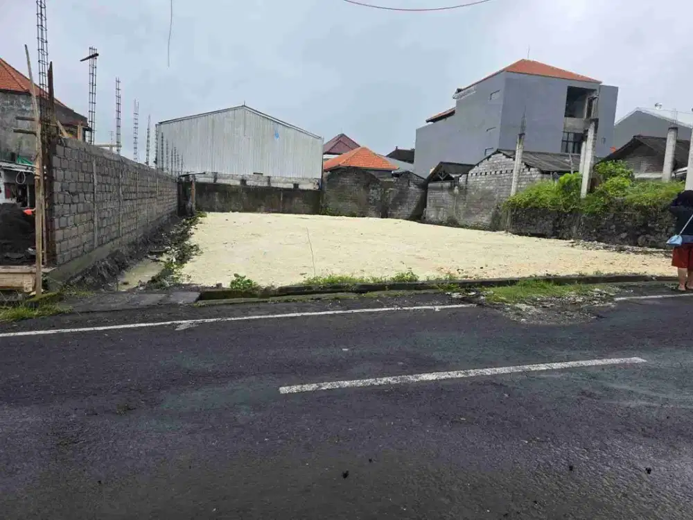 Tanah di Jalan Fujiyama Buluh Indah Dekat Gatsu Barat Gunung Agung Mahendradatta