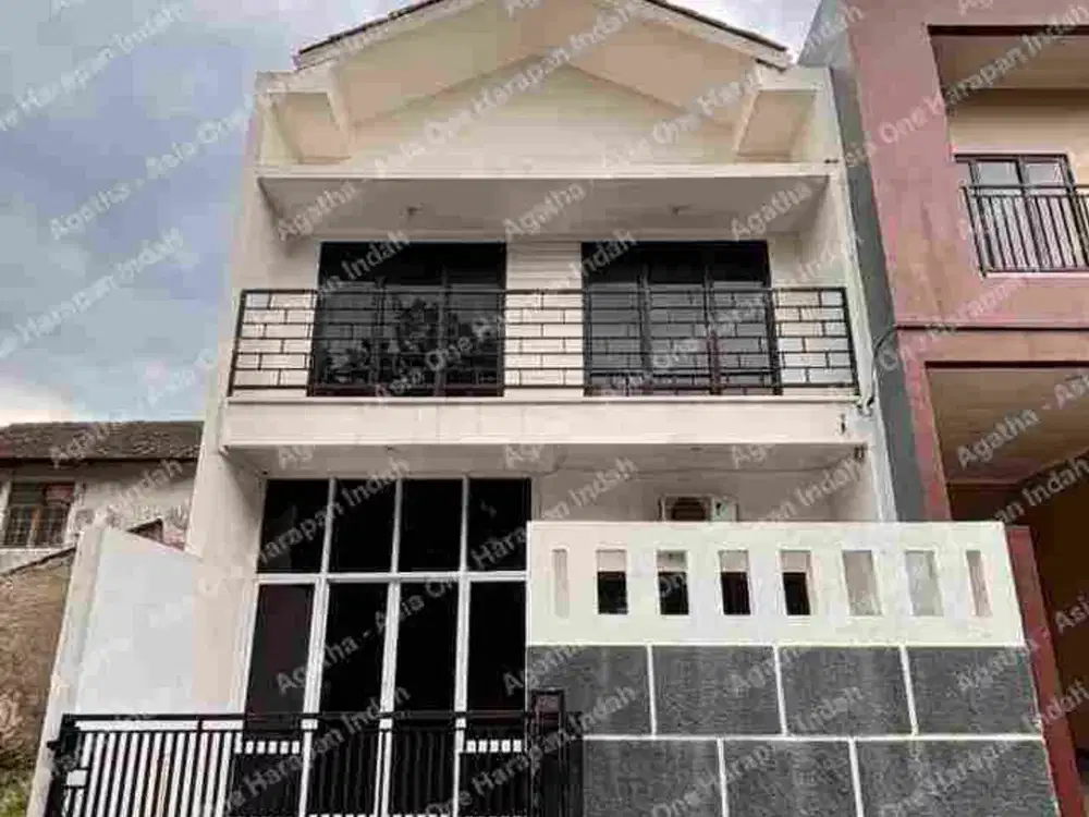 Rumah bangunan Baru di Pondok Kelapa, Jakarta Timur 1.35miliar saja