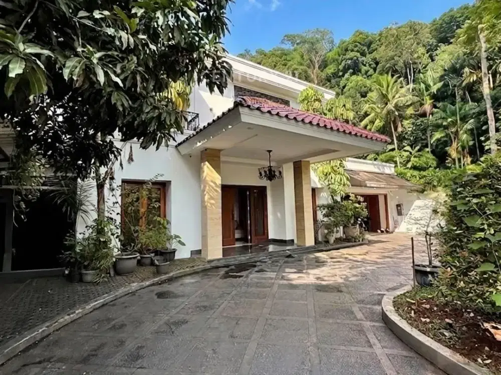 Dijual Rumah Pondok Indah Lingkungan Nyaman