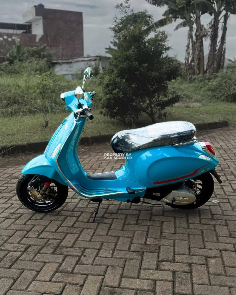 JUAL MURAH VESPA SPRINT S 150 IGET ABS FACELIFT 2022 MULUS