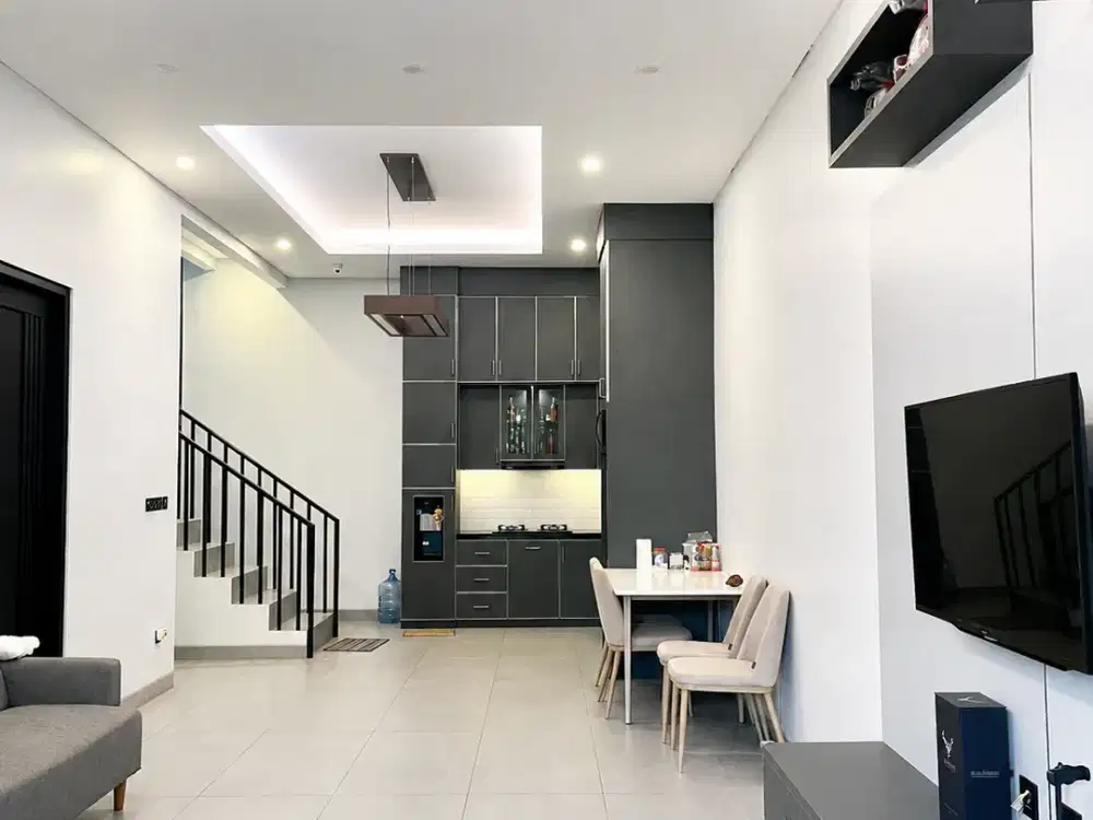 Rumah Taman Kencana Jakbar 6x20 120m2 3KT SHM Free AC 5 Unit