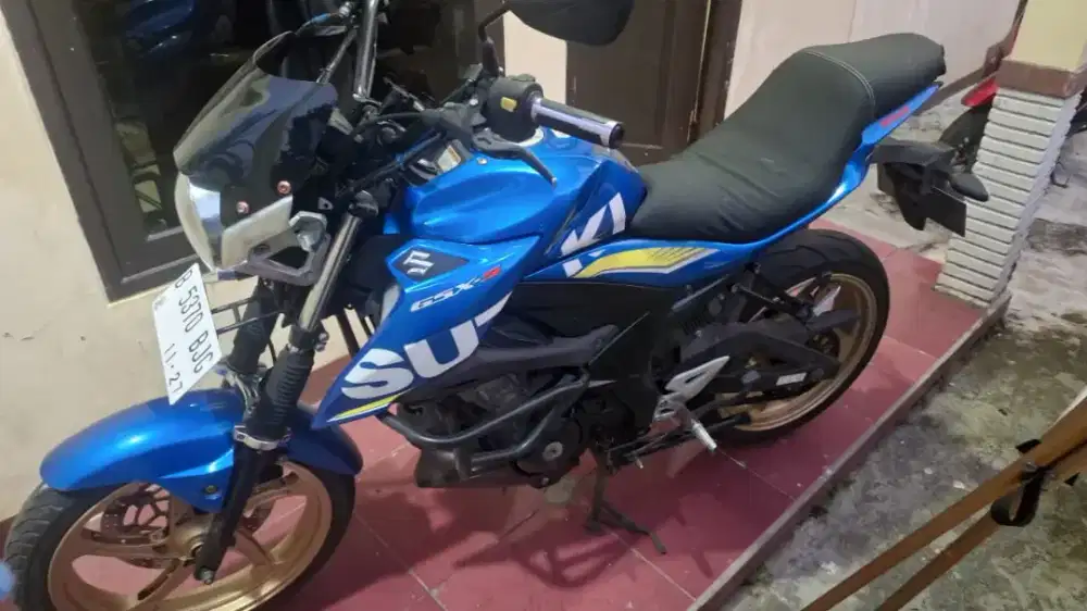 suzuki gsx-s 150  (nego )