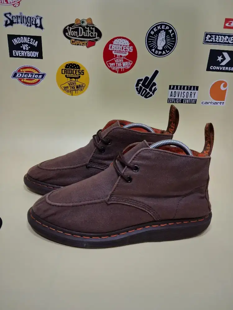 Sepatu Dr. Marteens